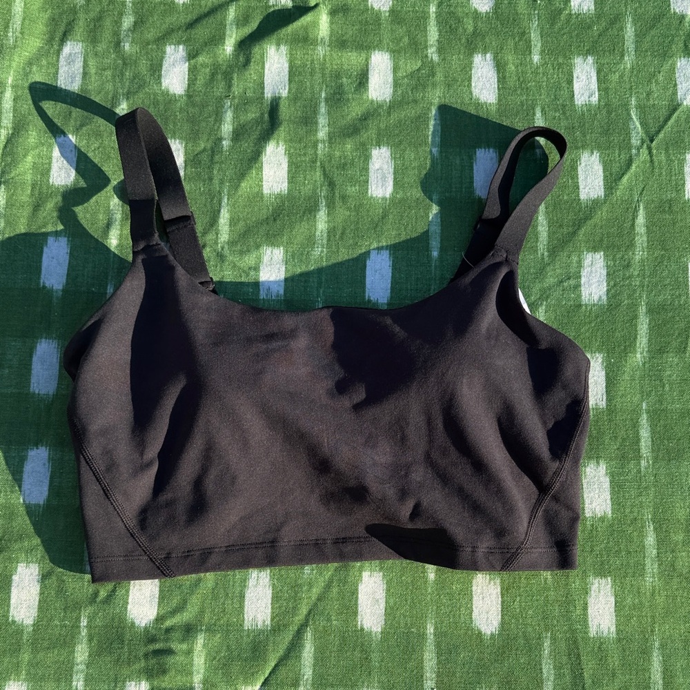Aerie Offline The Hugger Stretch Black Sports Bra